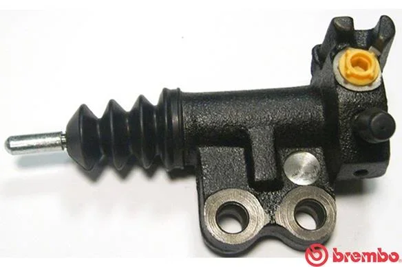 Pomocný válec, spojka BREMBO E30007 – OE 41710H1070